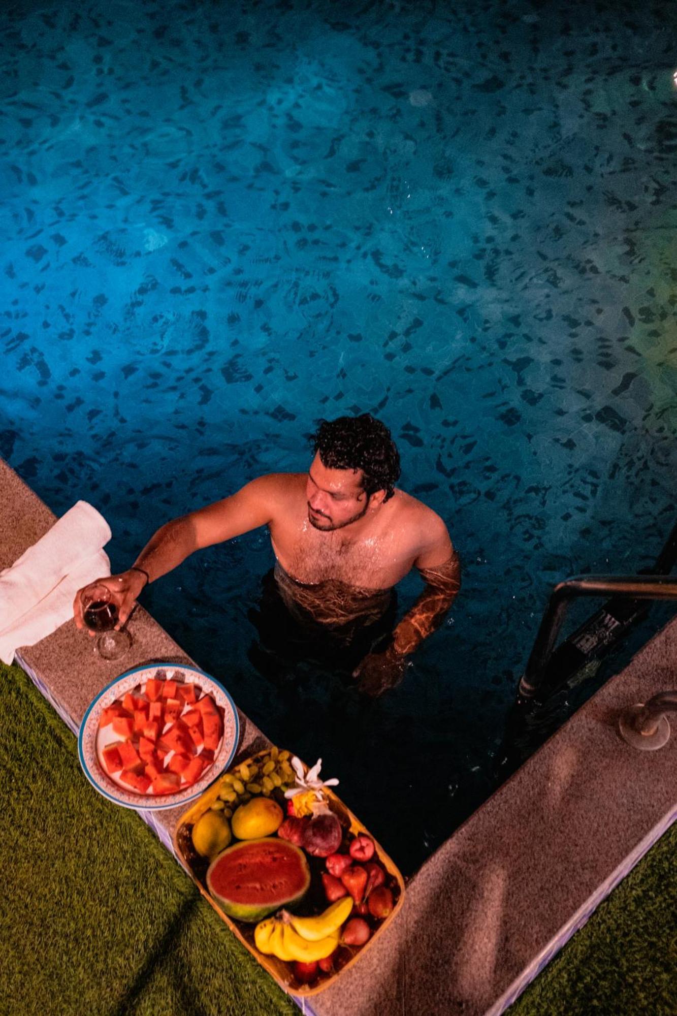 Vibe Meadows Villa With Private Swimming Pool Near Kashid Beach エクステリア 写真